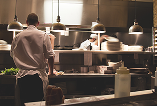 restaurant kitchens, restaurant requirements, buying kitchen bulk, bulk cutting boards
