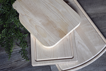 wood cutting board care, oil and protect cutting boards, oiling cutting boards, sanding wood cutting boards, wood cutting board tips, bulk cutting boards